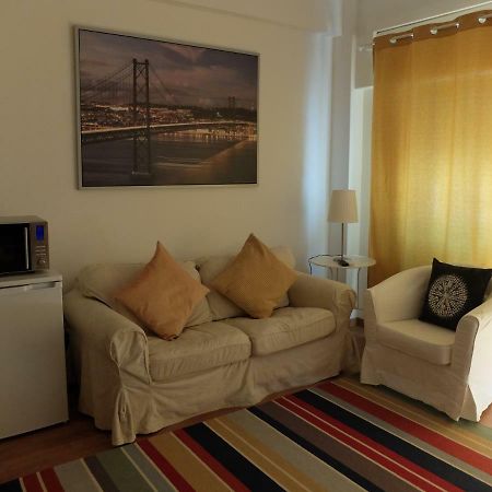 Blue Sofimar Lisbon Apartment Bagian luar foto